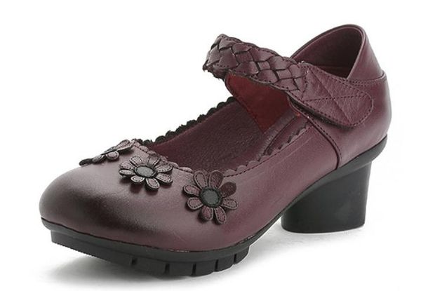 2019 women's shoes in spring and autumn with new style middle heel coarse heel round head flower@2626, Black
2019 women's shoes in spring and autumn with new style middle heel coarse heel round head flower@2626, Black