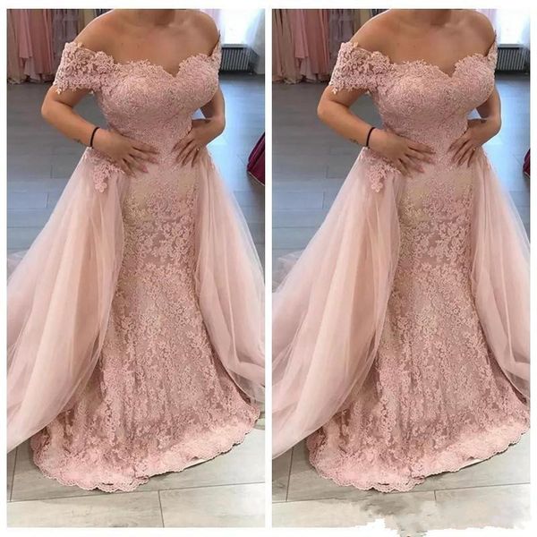 2019 dubai saudi arabia off shoulder lace appliques mermaid evening dresses gowns long with detachable train prom party dress custom made, Black;red
2019 dubai saudi arabia off shoulder lace appliques mermaid evening dresses gowns long with detachable train prom party dress custom made, Black;red
