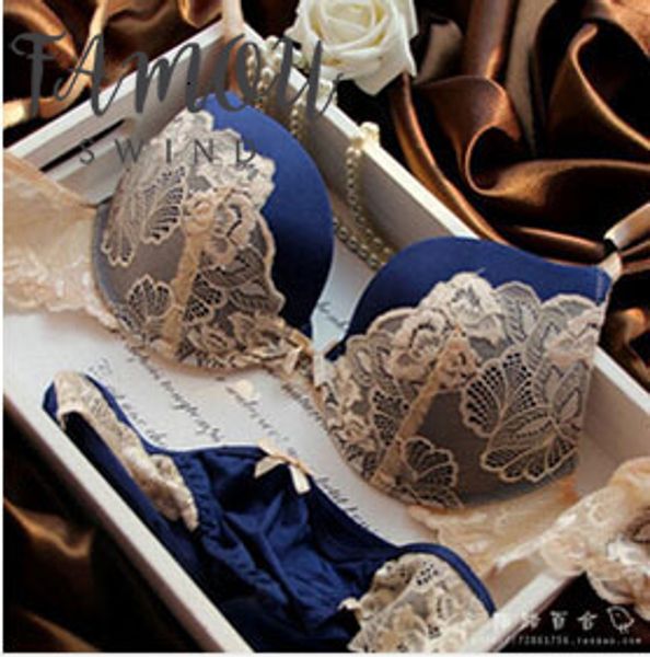 underclothes brand underwear women bras b c cup lingerie set with brief lingerie lace embroidery bra sets bowknot bras, Red;black
underclothes brand underwear women bras b c cup lingerie set with brief lingerie lace embroidery bra sets bowknot bras, Red;black