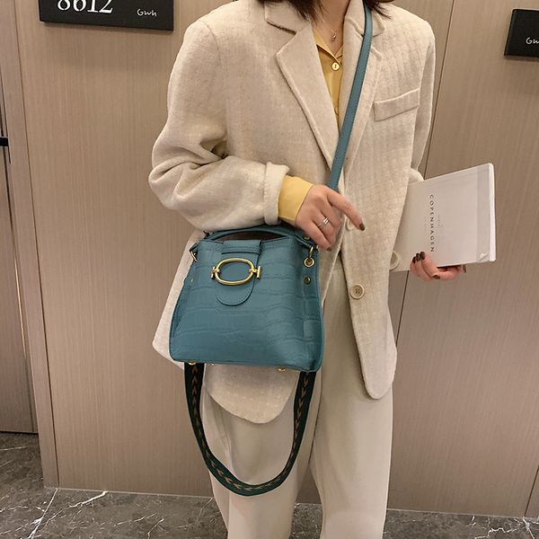 retro stone shoulder bags 2020 pu leather hand bag tote bolsa feminina women evening messenger bags
retro stone shoulder bags 2020 pu leather hand bag tote bolsa feminina women evening messenger bags