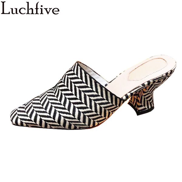 square wrap toe kitten heel slippers woman black white mixed color woven design summer mules ladies party shoes women mujer
square wrap toe kitten heel slippers woman black white mixed color woven design summer mules ladies party shoes women mujer