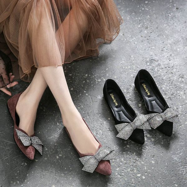 crystal bowknot flock ballet flats woman moccasins slip on shallow loafers pointed toe rhinestones ballerina shoes women 2020, Black
crystal bowknot flock ballet flats woman moccasins slip on shallow loafers pointed toe rhinestones ballerina shoes women 2020, Black