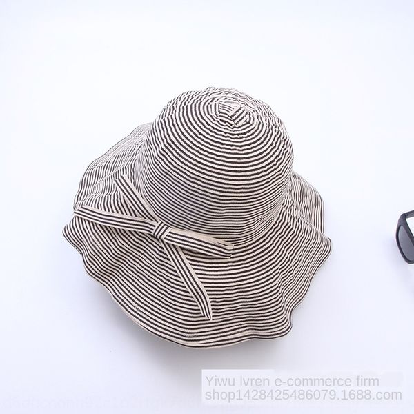 striped bowknot big brim cloth beach foldable sunscreen straw sunscreen hat straw hat female, Blue;gray
striped bowknot big brim cloth beach foldable sunscreen straw sunscreen hat straw hat female, Blue;gray