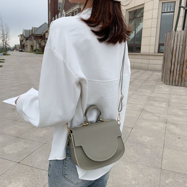 2020 новая сумка женская повседневная мода корейская седельная сумка messenger ladies
2020 новая сумка женская повседневная мода корейская седельная сумка messenger ladies