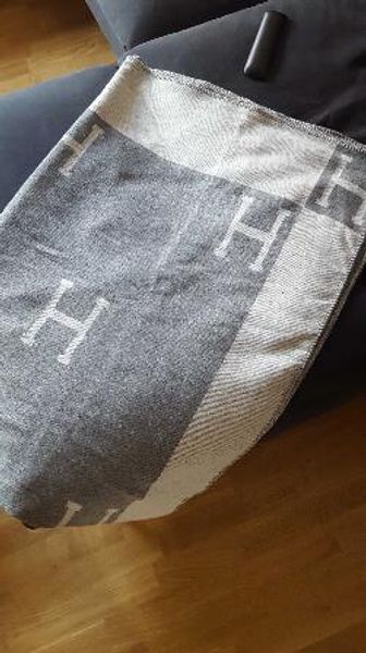

h имитация кашемирового одеяла вязание крючком мягкий шерстяной шарф шаль портативный теплый диван-кровать в шотландскую клетку флис вязаная