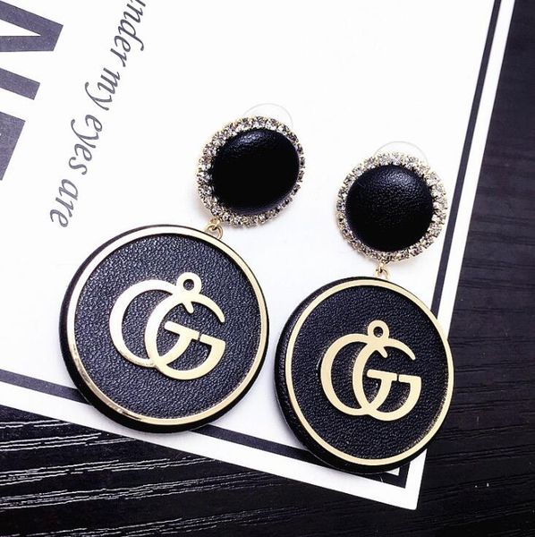earrings luxury jewelry fashion women mens earrings hip hop diamond stud earings iced out bling rock punk round wedding gift g7730, Golden;silver
earrings luxury jewelry fashion women mens earrings hip hop diamond stud earings iced out bling rock punk round wedding gift g7730, Golden;silver