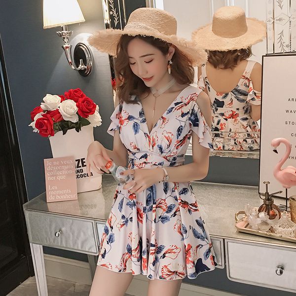 swimsuit women's sport women 2019 trikini joint solid swimwear one-piece high waist print neck skirt polyester tankini, White;black
swimsuit women's sport women 2019 trikini joint solid swimwear one-piece high waist print neck skirt polyester tankini, White;black