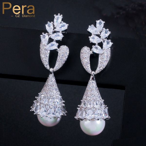 pera exquisite long leaf dangle pearl drop chandelier earrings with clean white cz crystal paving for elegant women jewelry e457, Silver
pera exquisite long leaf dangle pearl drop chandelier earrings with clean white cz crystal paving for elegant women jewelry e457, Silver