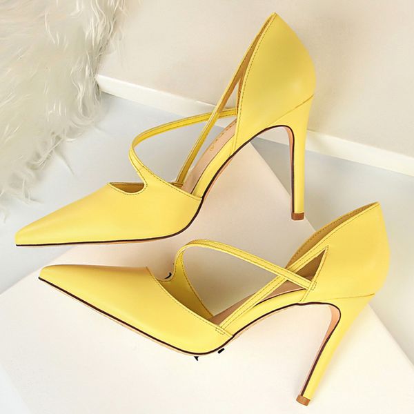 2020 summer luxury woman fetish yellow 9.5cm high heels female classic blue sandals pink pumps lady scarpins quality shoes, Black
2020 summer luxury woman fetish yellow 9.5cm high heels female classic blue sandals pink pumps lady scarpins quality shoes, Black