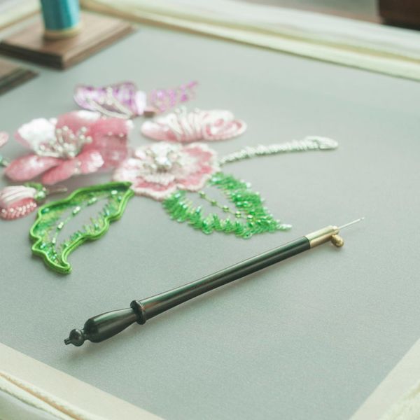 tambour hook with 3 needles 70 90-100 embroidery beading crochet set tool kit wooden handle metal crochet hook embroidery tools, Black
tambour hook with 3 needles 70 90-100 embroidery beading crochet set tool kit wooden handle metal crochet hook embroidery tools, Black