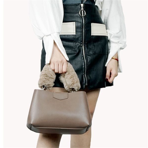 brand woman fur handbags brand messenger bags female evening handle bags luxury handbags women designer wholesale
brand woman fur handbags brand messenger bags female evening handle bags luxury handbags women designer wholesale