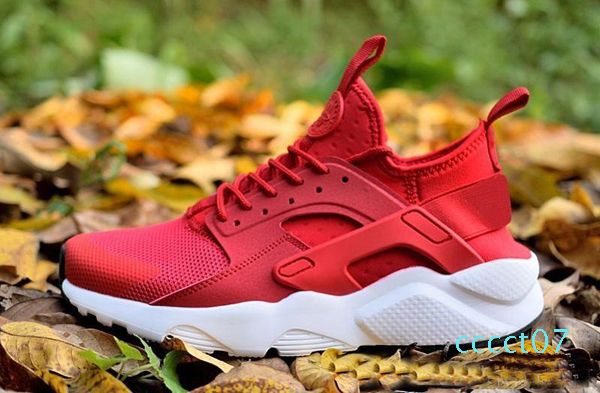 2019 new triple huarache 4 1.0 iv ultra reflect outdoor mens womens leather men shoe huaraches sports trainers running sneakers 36-46 ct07