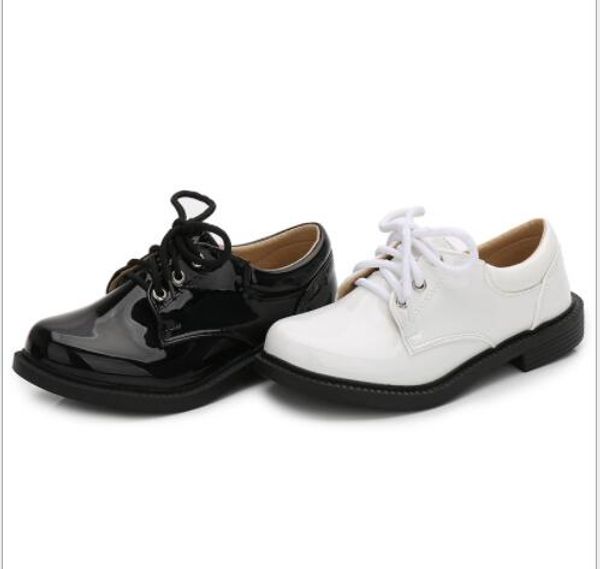 new boys' leather shoes black patent leather single shoes british style primary and secondary school students' flower boys' p, Black;red
new boys' leather shoes black patent leather single shoes british style primary and secondary school students' flower boys' p, Black;red