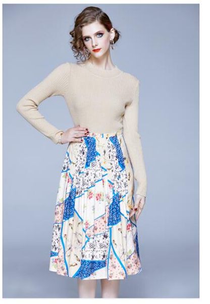 half turtleneck sweater elastic waist contrast color pleated skirt fashion two-piece suit, White
half turtleneck sweater elastic waist contrast color pleated skirt fashion two-piece suit, White