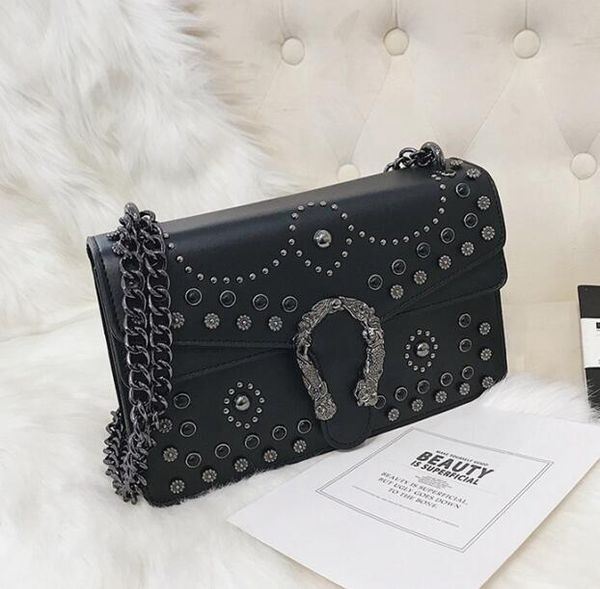 factory wholesale women handbag street trend embossed shoulder bags cool rivet womens chain bag leather fashion handbags, Black;red
factory wholesale women handbag street trend embossed shoulder bags cool rivet womens chain bag leather fashion handbags, Black;red