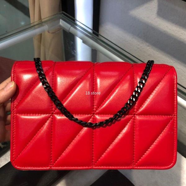 2019 women genuine leather chain handbag pouch designer messenger bag female shoulder bag lady crossbody bag
2019 women genuine leather chain handbag pouch designer messenger bag female shoulder bag lady crossbody bag