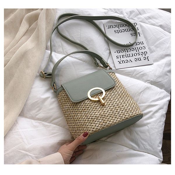 summer women's straw bucket bag women's straw travel wallet and handbag 2020 shoulder bag new
summer women's straw bucket bag women's straw travel wallet and handbag 2020 shoulder bag new
