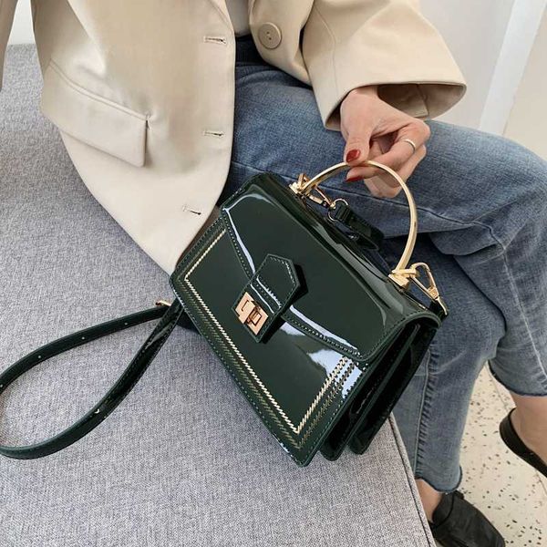 patent leather chain design crossbody bags women small chain handbag small bag hand bag ladies evening bags with handle
patent leather chain design crossbody bags women small chain handbag small bag hand bag ladies evening bags with handle