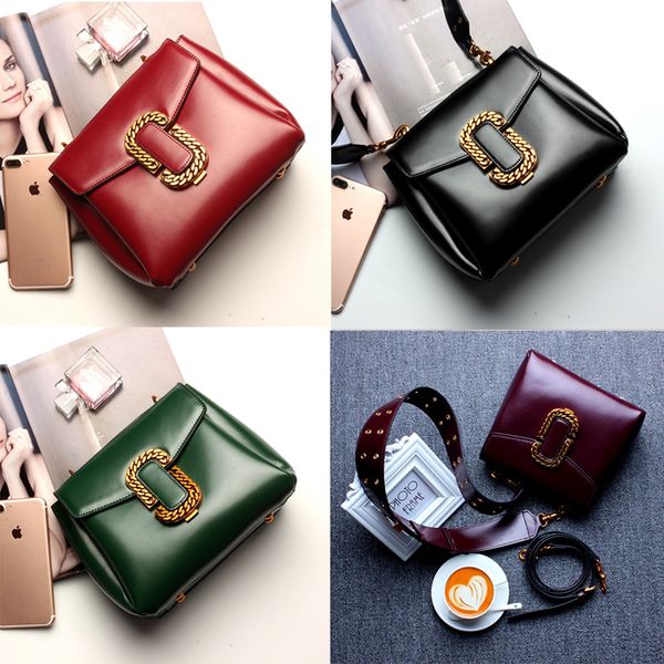 genuine leather black v quilted caviar double flap bag women original caviar calfskin shoulder bag crossbody bag black red 379
genuine leather black v quilted caviar double flap bag women original caviar calfskin shoulder bag crossbody bag black red 379