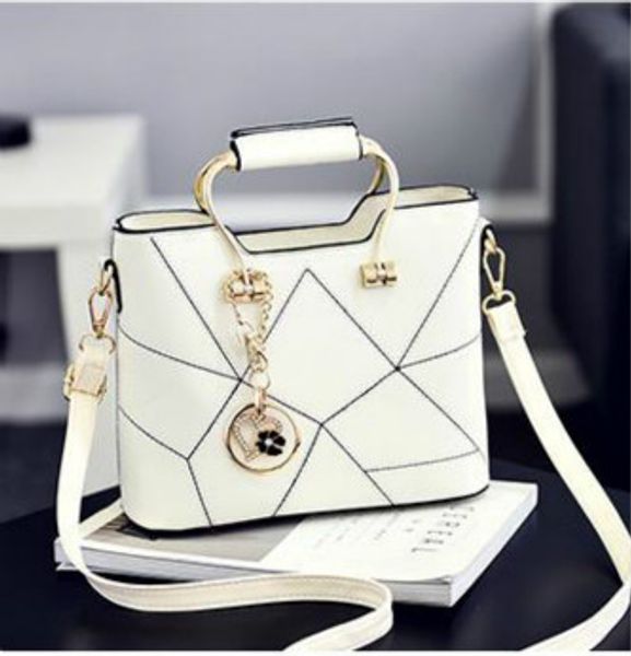 designer female bag 2020 new fashion female stereotypes sweet fashion female bag slung shoulder bag c0py
designer female bag 2020 new fashion female stereotypes sweet fashion female bag slung shoulder bag c0py