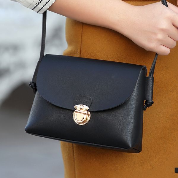 2020 new women's diagonal bag korean version of the simple color simple ladies shell bag fashion wild ladies crossbody
2020 new women's diagonal bag korean version of the simple color simple ladies shell bag fashion wild ladies crossbody