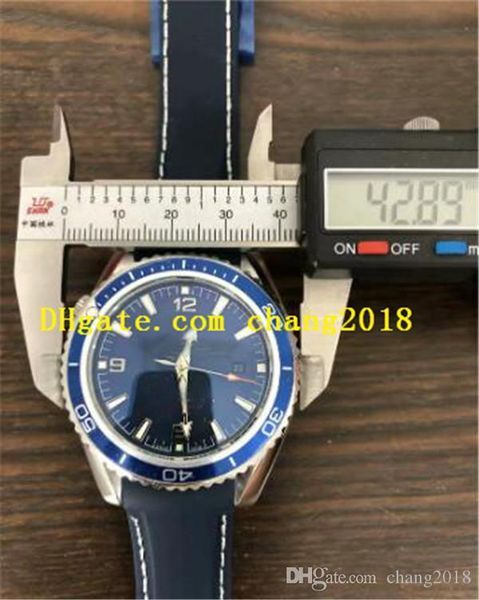 2019 luxury watch mens watches 42mm blue dial automatic movement rubber straps mens man watches ww1005, Slivery;brown
2019 luxury watch mens watches 42mm blue dial automatic movement rubber straps mens man watches ww1005, Slivery;brown