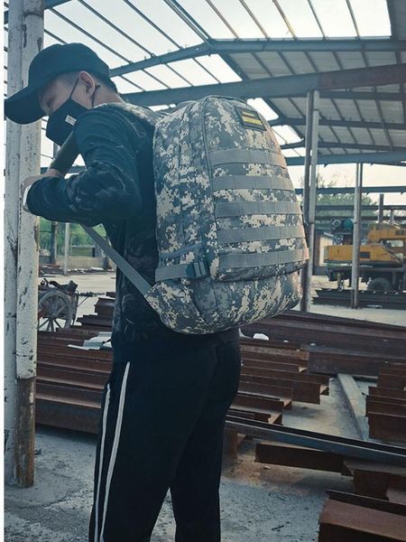backpack camouflage waterproof camo high capacity travel bag multi function mountaineering eat chicken game
backpack camouflage waterproof camo high capacity travel bag multi function mountaineering eat chicken game