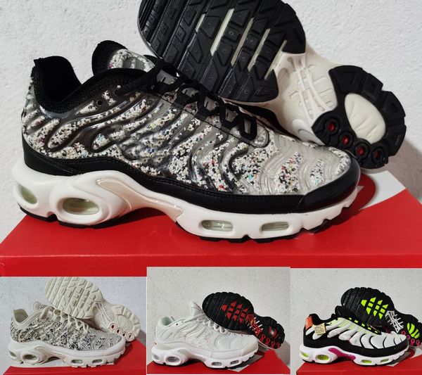 2020 new designer tn plus greedy se og cq decon pack mercuiales running shoes mens trainers chaussures blue fury sport sneakers size 40-46
2020 new designer tn plus greedy se og cq decon pack mercuiales running shoes mens trainers chaussures blue fury sport sneakers size 40-46