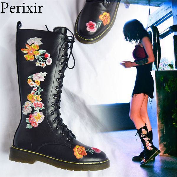 2019 spring/autumn black genuine leather embroidered mid-calf boots women round toe comfort zipper long boots flats knight
2019 spring/autumn black genuine leather embroidered mid-calf boots women round toe comfort zipper long boots flats knight