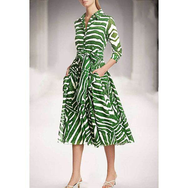 women runway dress 2020 spring summer turn-down collar three-quarter sleeves printed elegant dresses vestidos np103, Black;gray
women runway dress 2020 spring summer turn-down collar three-quarter sleeves printed elegant dresses vestidos np103, Black;gray