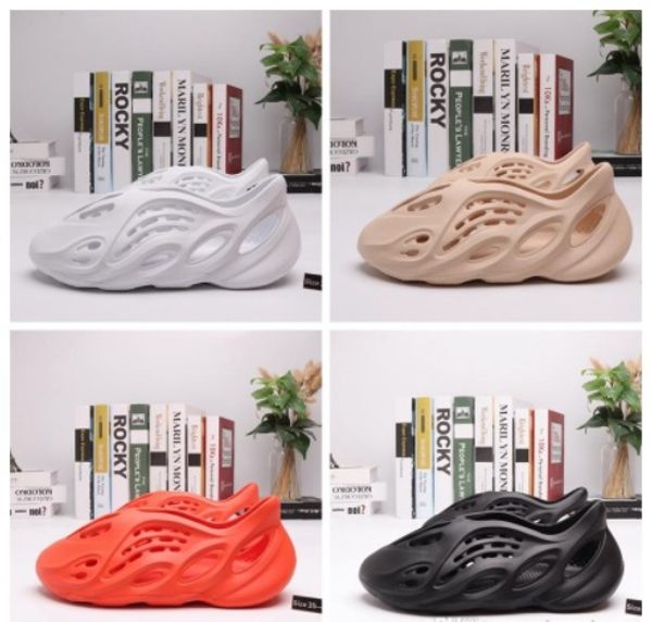 700 sandal inertia new kanye west designer spring summer sandals men women static black white beach slip on flip flop sandale slippers 36-46
700 sandal inertia new kanye west designer spring summer sandals men women static black white beach slip on flip flop sandale slippers 36-46