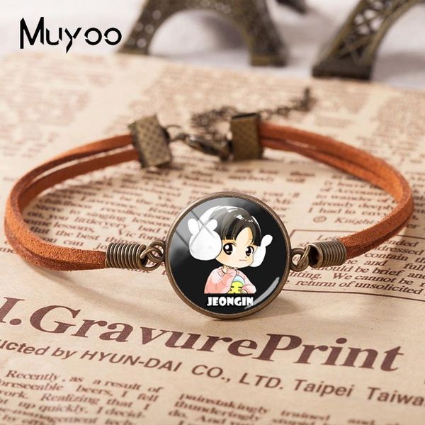 2019 new stray kids leather bracelet cartoon kpop band bracelets glass cabochon jewelry round p leather bracelets, Black
2019 new stray kids leather bracelet cartoon kpop band bracelets glass cabochon jewelry round p leather bracelets, Black