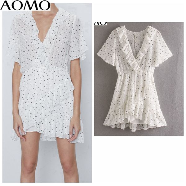 aomo 2020 fashion women dots print summer playsuit short sleeve vintage female ruffles beach jumpsuit je40a, Black;white
aomo 2020 fashion women dots print summer playsuit short sleeve vintage female ruffles beach jumpsuit je40a, Black;white