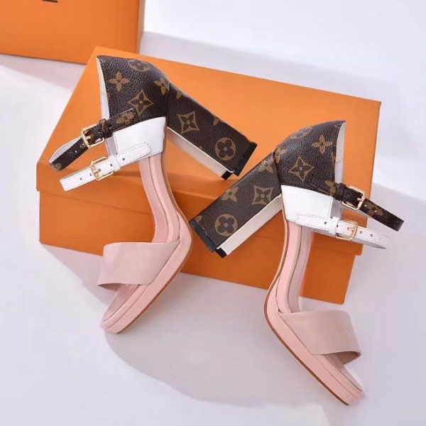 new woman shoes sandals slippers fashion shoe leather flat/heels shoes dress shoes chaussures trainers sports bag06 06, Black
new woman shoes sandals slippers fashion shoe leather flat/heels shoes dress shoes chaussures trainers sports bag06 06, Black