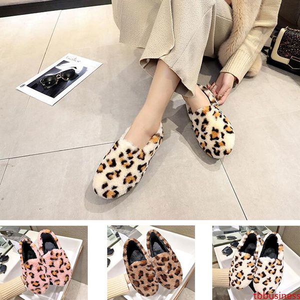 student casual lazy fur shoes women's low round head flat leopard plus velvet cotton shoes winter home wear
student casual lazy fur shoes women's low round head flat leopard plus velvet cotton shoes winter home wear