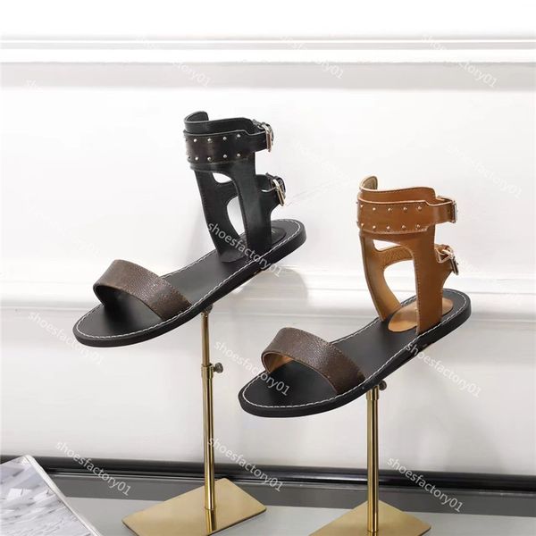 2019 woman slippers high leather woman ladies wedge sandals quality gladiator sandals rivets slidesslippers ladies wedge slides, Black
2019 woman slippers high leather woman ladies wedge sandals quality gladiator sandals rivets slidesslippers ladies wedge slides, Black