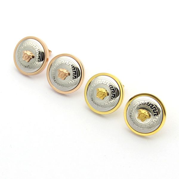 Роскошный модный бренд дизайнер ювелирных изделий женские серьги из нержавеющей
Роскошный модный бренд дизайнер ювелирных изделий женские серьги из нержавеющей