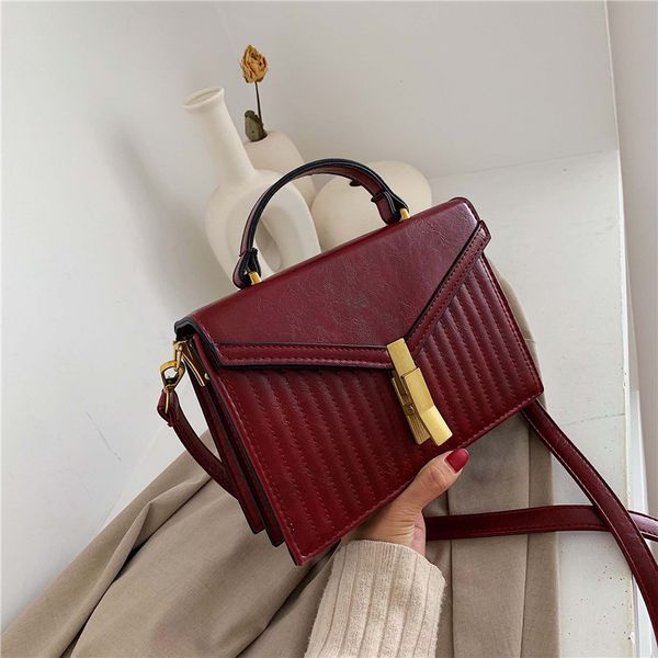 2019 New handbag Fashion Plan Designer Cover Tote Stripes Bags Women Cross body bags xiangdangdang/10
2019 New handbag Fashion Plan Designer Cover Tote Stripes Bags Women Cross body bags xiangdangdang/10