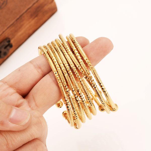 can open fashion dubai bangle jewelry solid fine yellow gold filled dubai bracelet for girl student daughter africa arab items, Black
can open fashion dubai bangle jewelry solid fine yellow gold filled dubai bracelet for girl student daughter africa arab items, Black