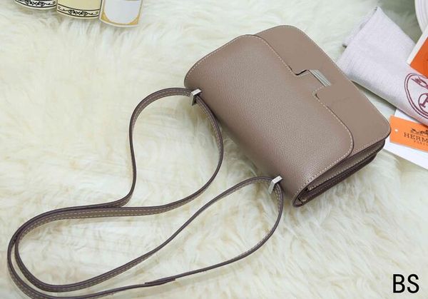 горячее надувательство классический стиль evelyn искусственная кожа маленькие женские модные сумки через плечо сумка серебро аппаратная сумк
горячее надувательство классический стиль evelyn искусственная кожа маленькие женские модные сумки через плечо сумка серебро аппаратная сумк