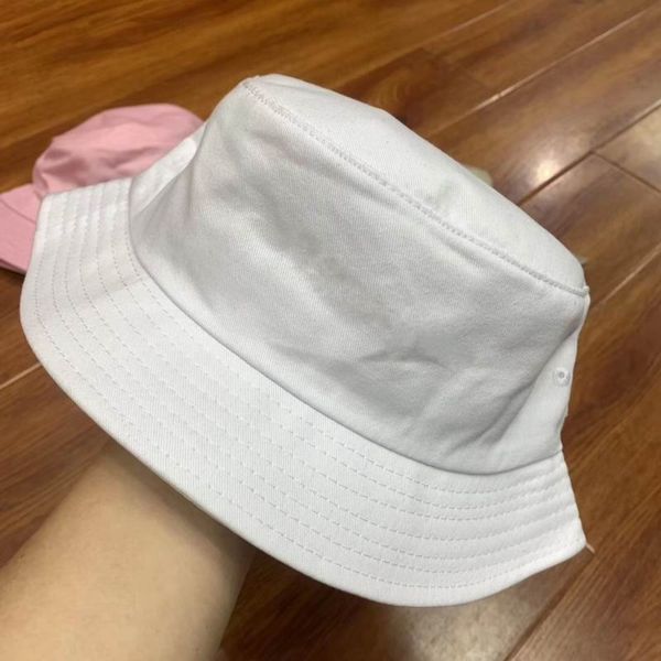 2020 new arrival cotton white wide brim hats cap women's winter comfortable warm hats with box, Blue;gray
2020 new arrival cotton white wide brim hats cap women's winter comfortable warm hats with box, Blue;gray