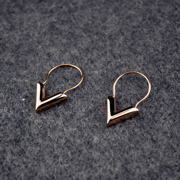 Women Titanium Steel Earring V Shape Silver Stud Woman Small Earrings Valentine's Day Fine Jewelry
Women Titanium Steel Earring V Shape Silver Stud Woman Small Earrings Valentine's Day Fine Jewelry