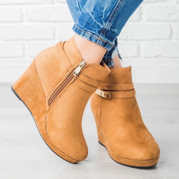 2020 wedge boots women high heels ankle boots round toe side zipper footwear warm platform female boot winter ankle shoes woman, Black
2020 wedge boots women high heels ankle boots round toe side zipper footwear warm platform female boot winter ankle shoes woman, Black