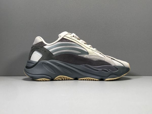 new fashion luxury casual sneakers breathable women's men's sports running shoes dhl thick shoes heighten shoes ..04
new fashion luxury casual sneakers breathable women's men's sports running shoes dhl thick shoes heighten shoes ..04