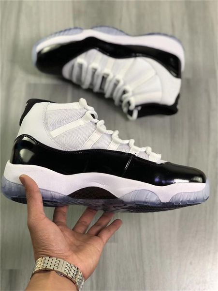 2020 11 high concord 45 black white 11s xi men casual shoes space jam 45 blue carbon fiber sneakers 378037 -100 with box
2020 11 high concord 45 black white 11s xi men casual shoes space jam 45 blue carbon fiber sneakers 378037 -100 with box