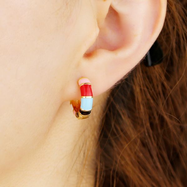2019 women engagement band colorful blue black white red enamel cz bezel gold color plated hoop earring trendy jewelry gifts, Golden;silver
2019 women engagement band colorful blue black white red enamel cz bezel gold color plated hoop earring trendy jewelry gifts, Golden;silver
