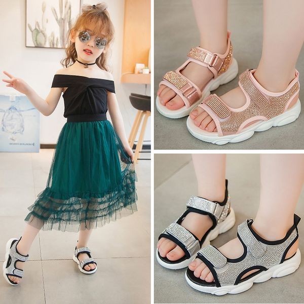 children's and sandals 2020 girls' rhinestone princess shoes soft sole medium and large children's baby sandals, Black;red
children's and sandals 2020 girls' rhinestone princess shoes soft sole medium and large children's baby sandals, Black;red