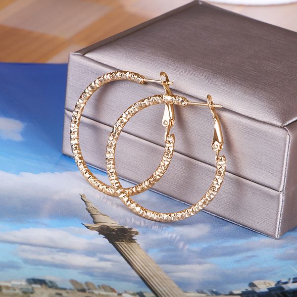 round 4cm hoop earring for women gold silver good plating keep color for long time wife gift ear accessories, Golden;silver
round 4cm hoop earring for women gold silver good plating keep color for long time wife gift ear accessories, Golden;silver