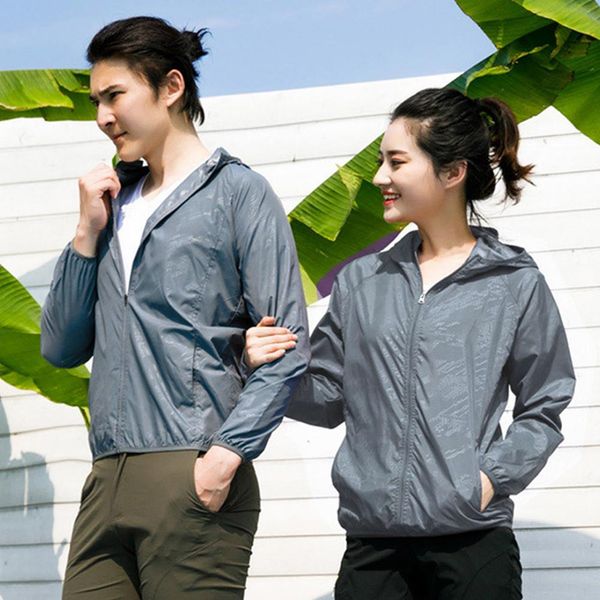 summer air conditioning fan cooling jacket anti-sun waterproof outdoor clothes, Blue;black
summer air conditioning fan cooling jacket anti-sun waterproof outdoor clothes, Blue;black