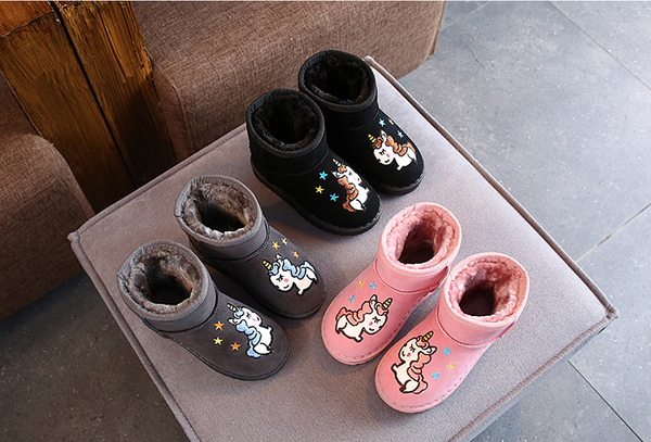 2019 snow boots for children girls new students warm cotton shoes with fleece boys non-slip shoes short boots, Black;grey
2019 snow boots for children girls new students warm cotton shoes with fleece boys non-slip shoes short boots, Black;grey